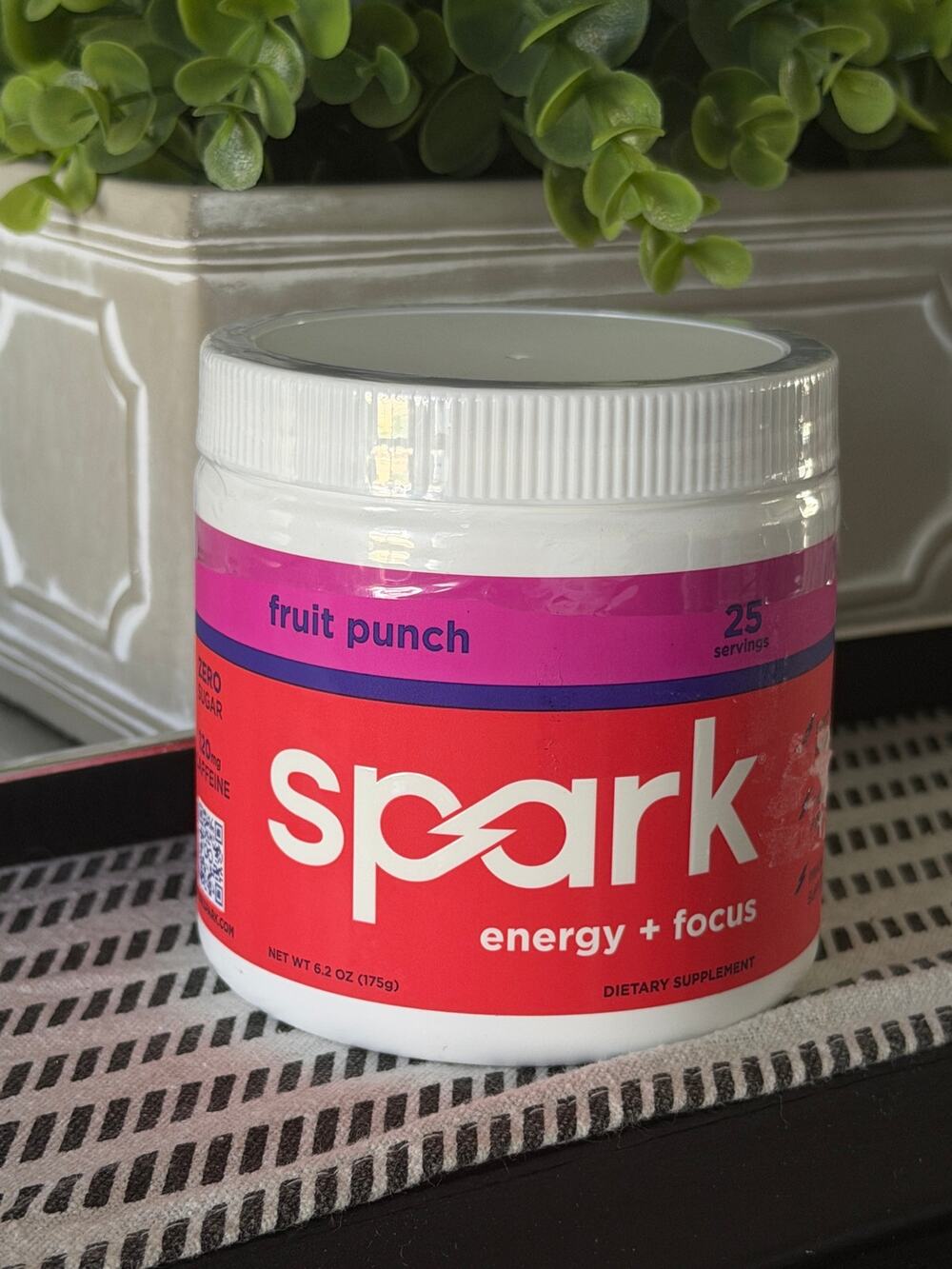AdvoCare Spark Energy + Focus Fruit Punch 25 Servings Powder BB 12/27 Sealed